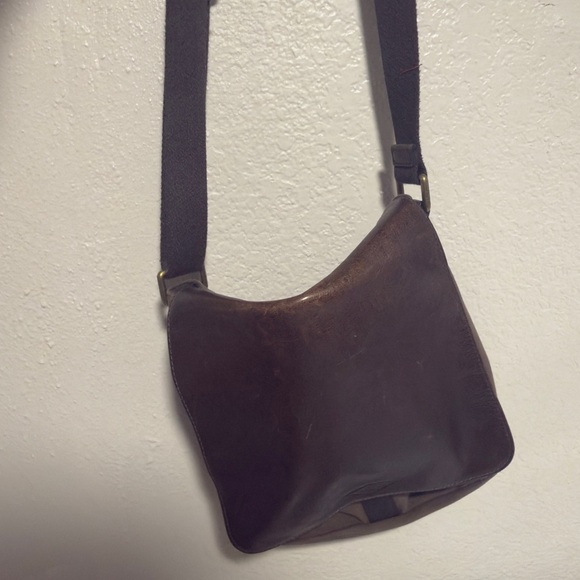 Fossil Dark Brown Leather Messenger Bag - Picture 2 of 4